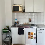 Logement 16 M2 Proche Vincennes